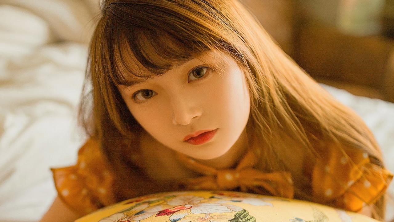 花小樓脫離衣服: 從束縛到自由的蛻變故事